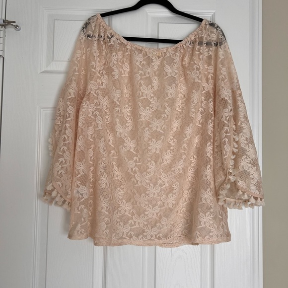 Lace Top - Picture 3 of 4